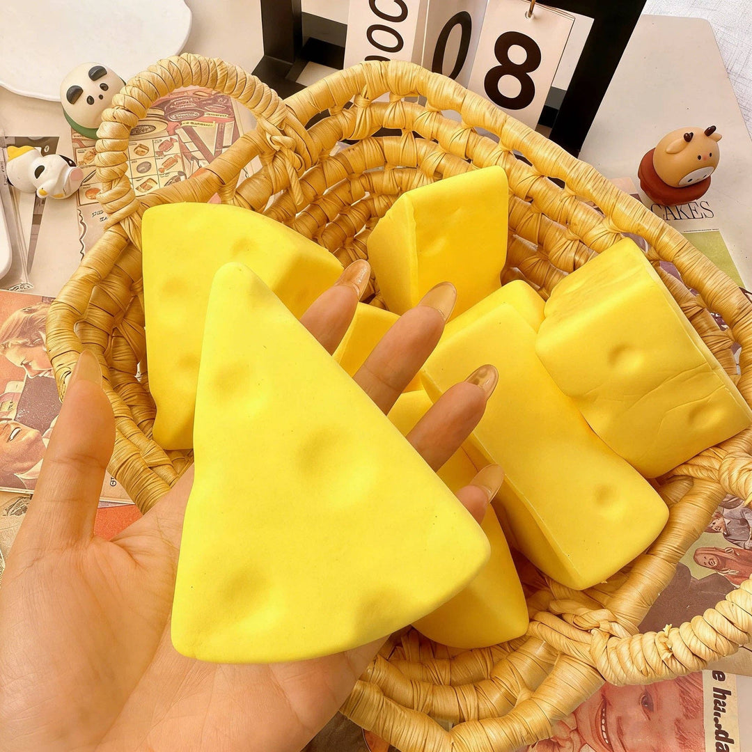 Realistic Food Bread Squishy Slow Rising Stress Relief Sensory Fidget Toy: Bread-chick / 1 pc