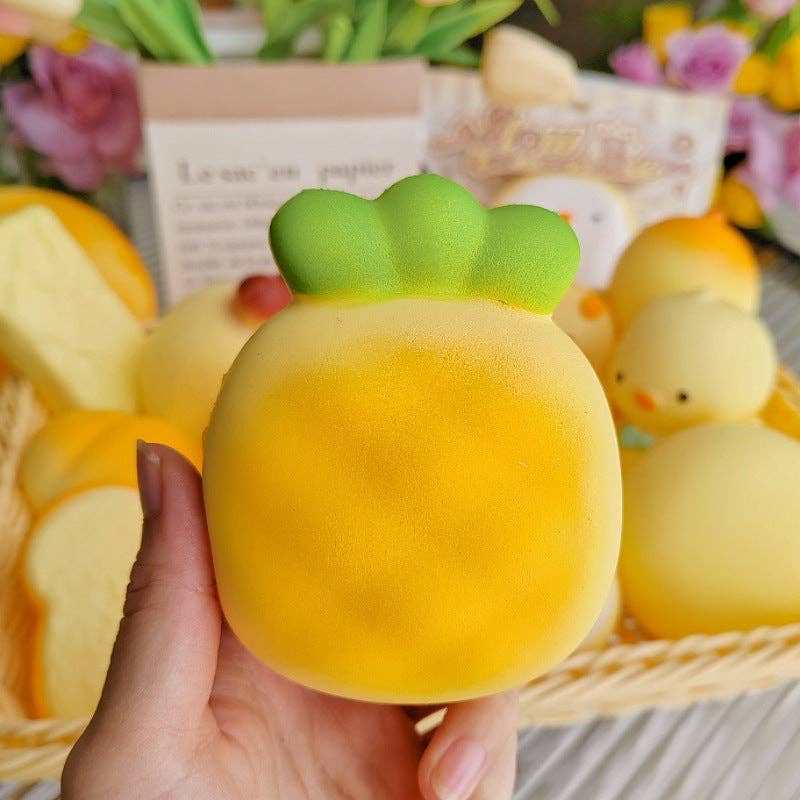 Realistic Food Bread Squishy Slow Rising Stress Relief Sensory Fidget Toy: Bread-chick / 1 pc